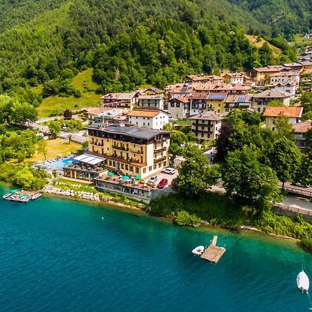 Albergo Mezzolago Ngoại thất bức ảnh