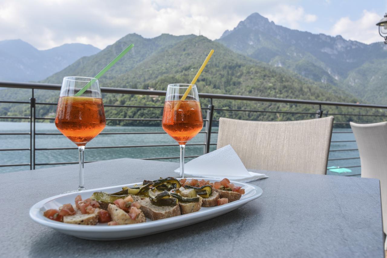 Albergo Mezzolago Ngoại thất bức ảnh